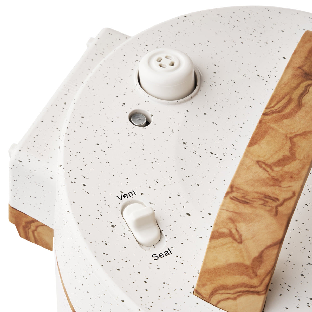 Pressure cooker in linen speckle view 4