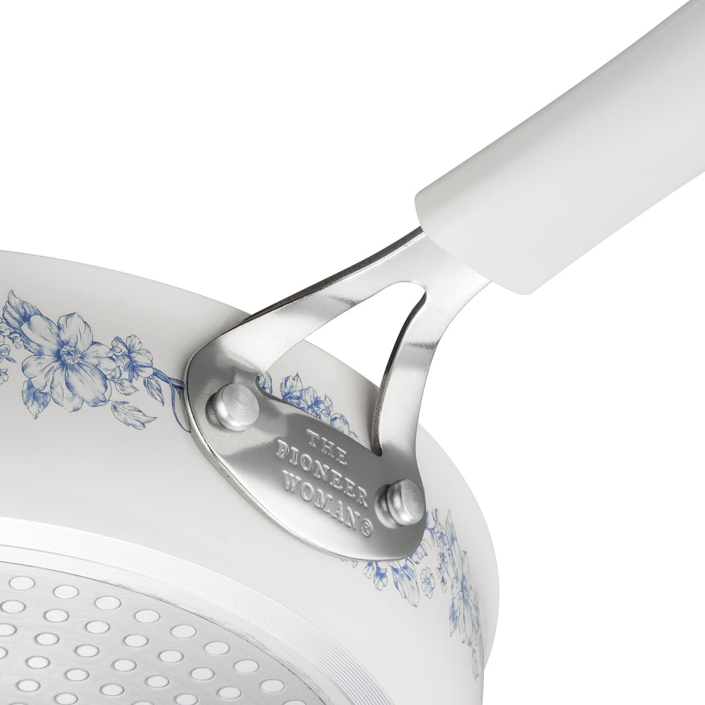 Cookware set in blue view 15