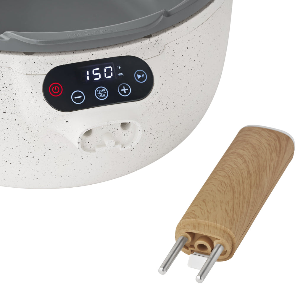 Electric skillet view 5