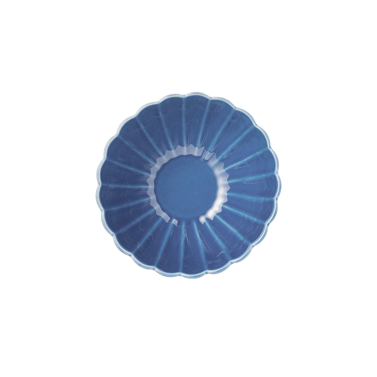 Dinnerware set in blue view 6