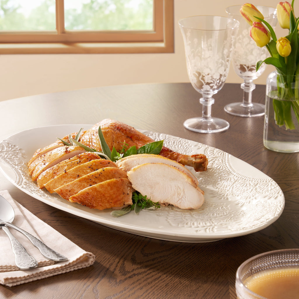 Serving platter in white view 4