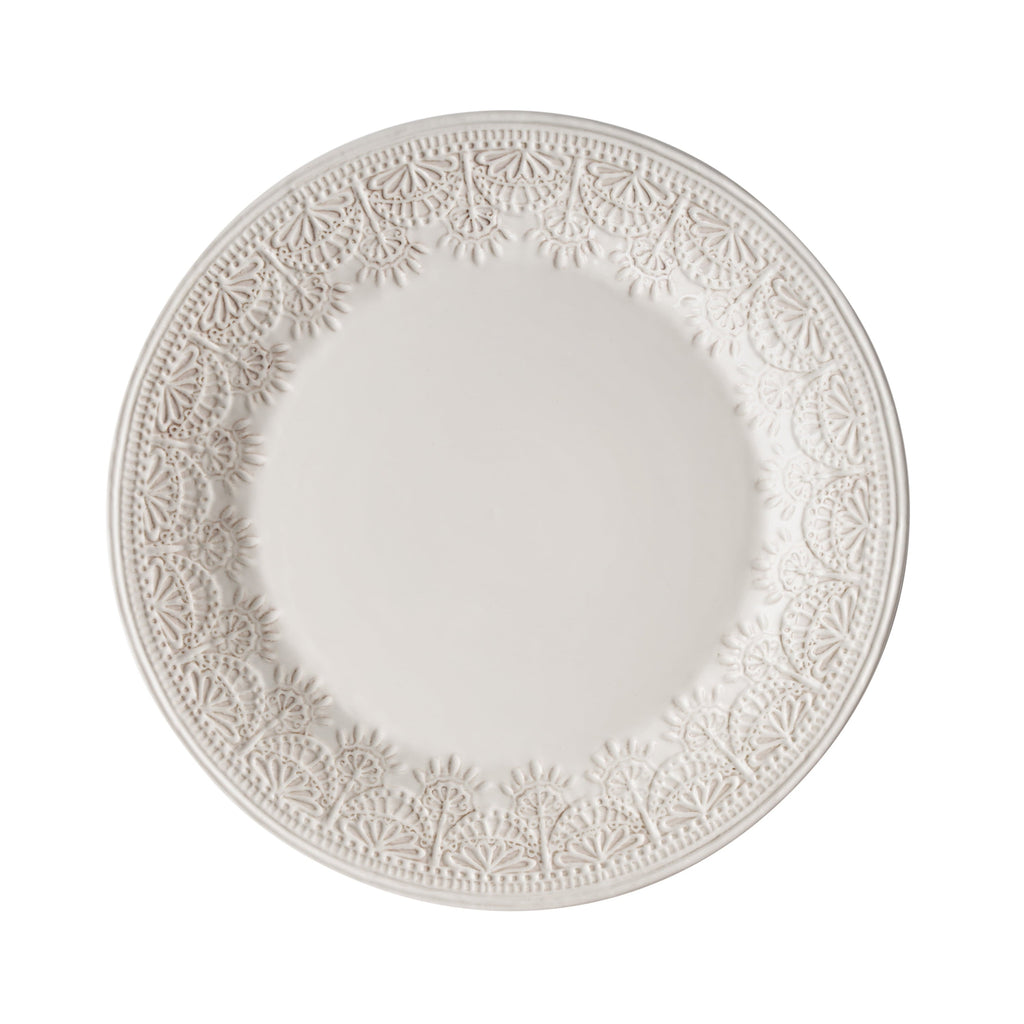 Dinnerware set in linen view 3