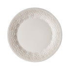 Dinnerware set in linen view 3