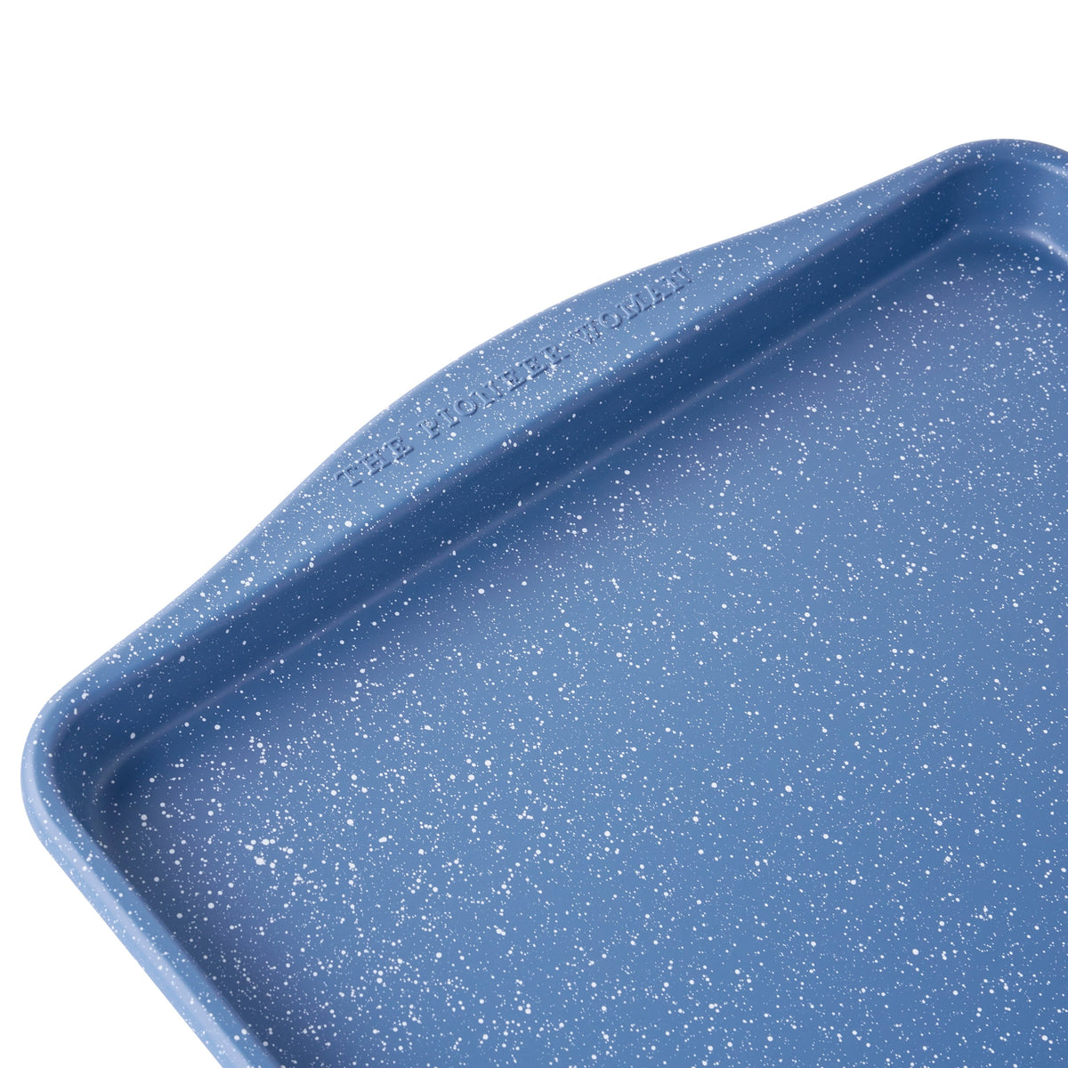Bakeware set in blue speckle view 3