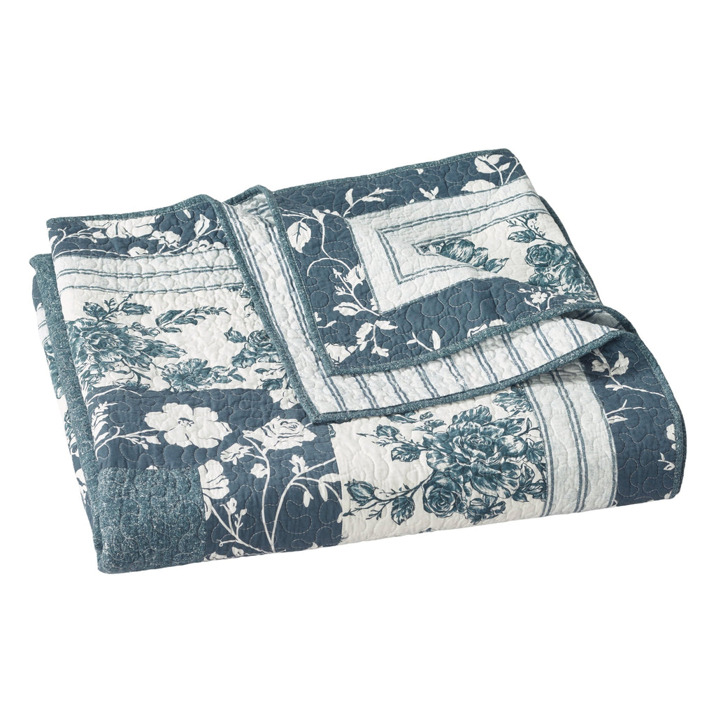 Quilt in blue dust view 6