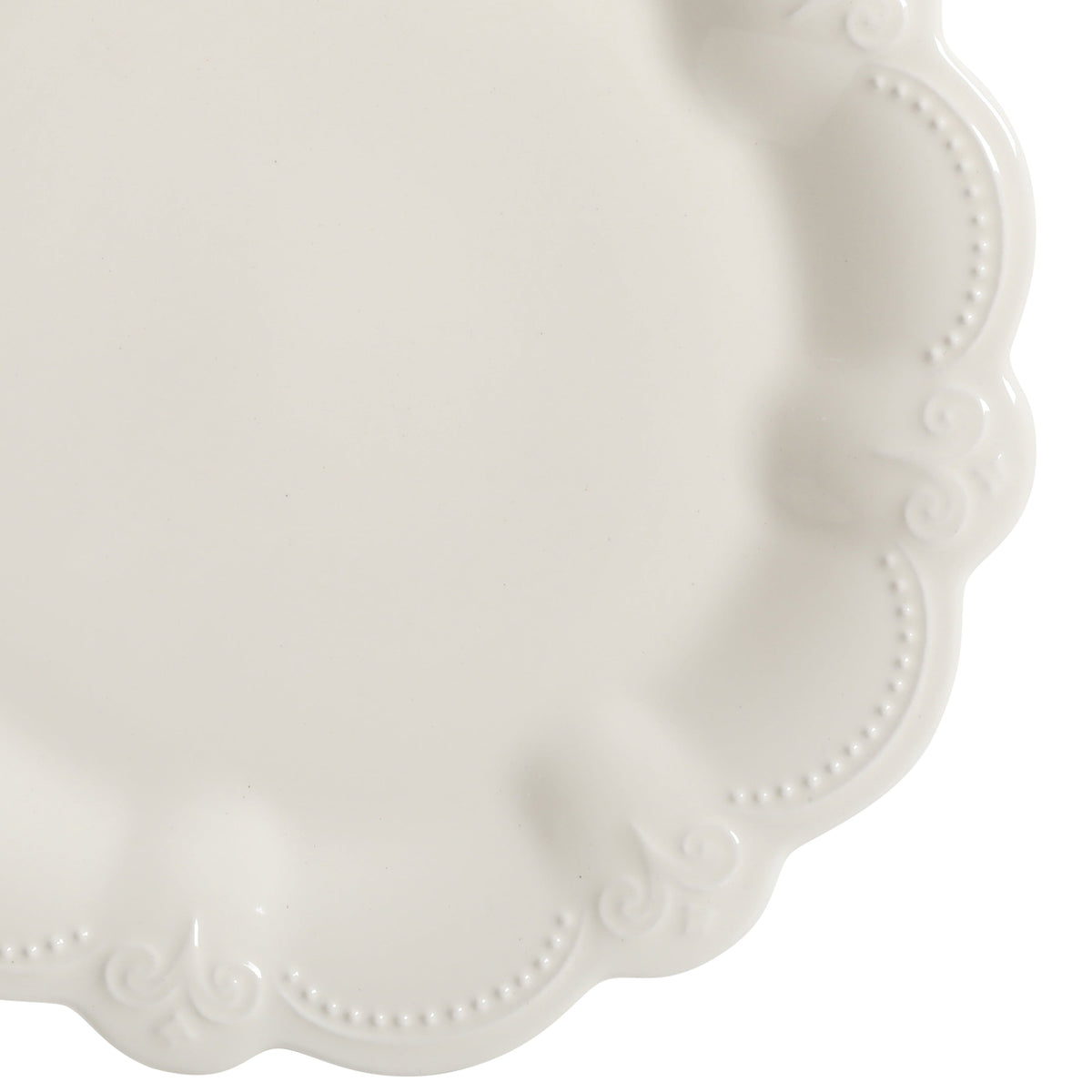 Dinnerware set in linen view 7
