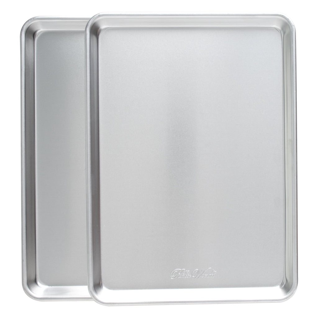Half sheet pan set in silver view 4