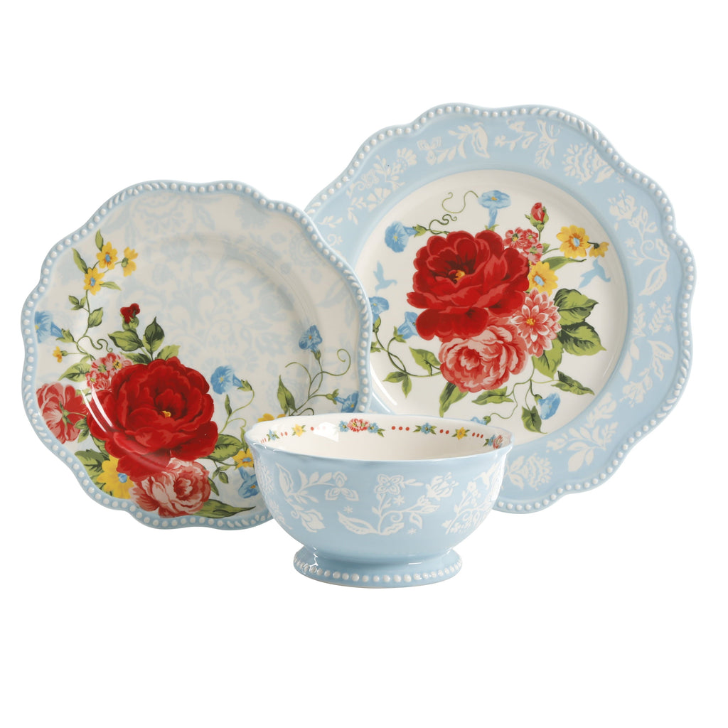Dinnerware set view 3