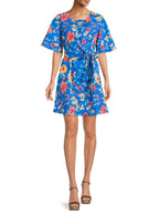 Bell sleeve dress view 3