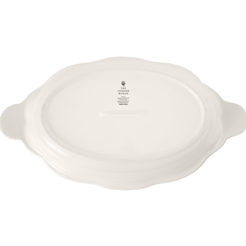 Stoneware baker in linen view 13