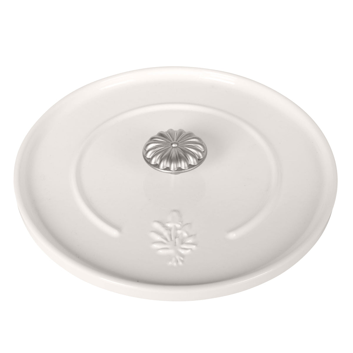 Dutch oven in linen view 12