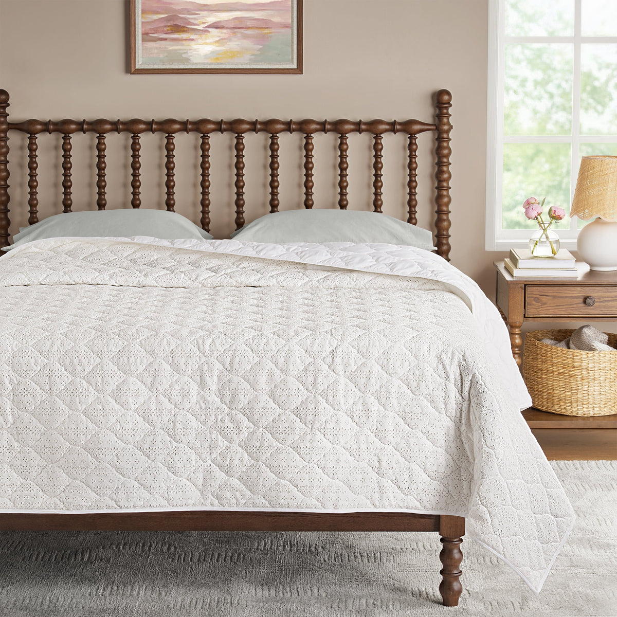 Quilt in Bleached Linen