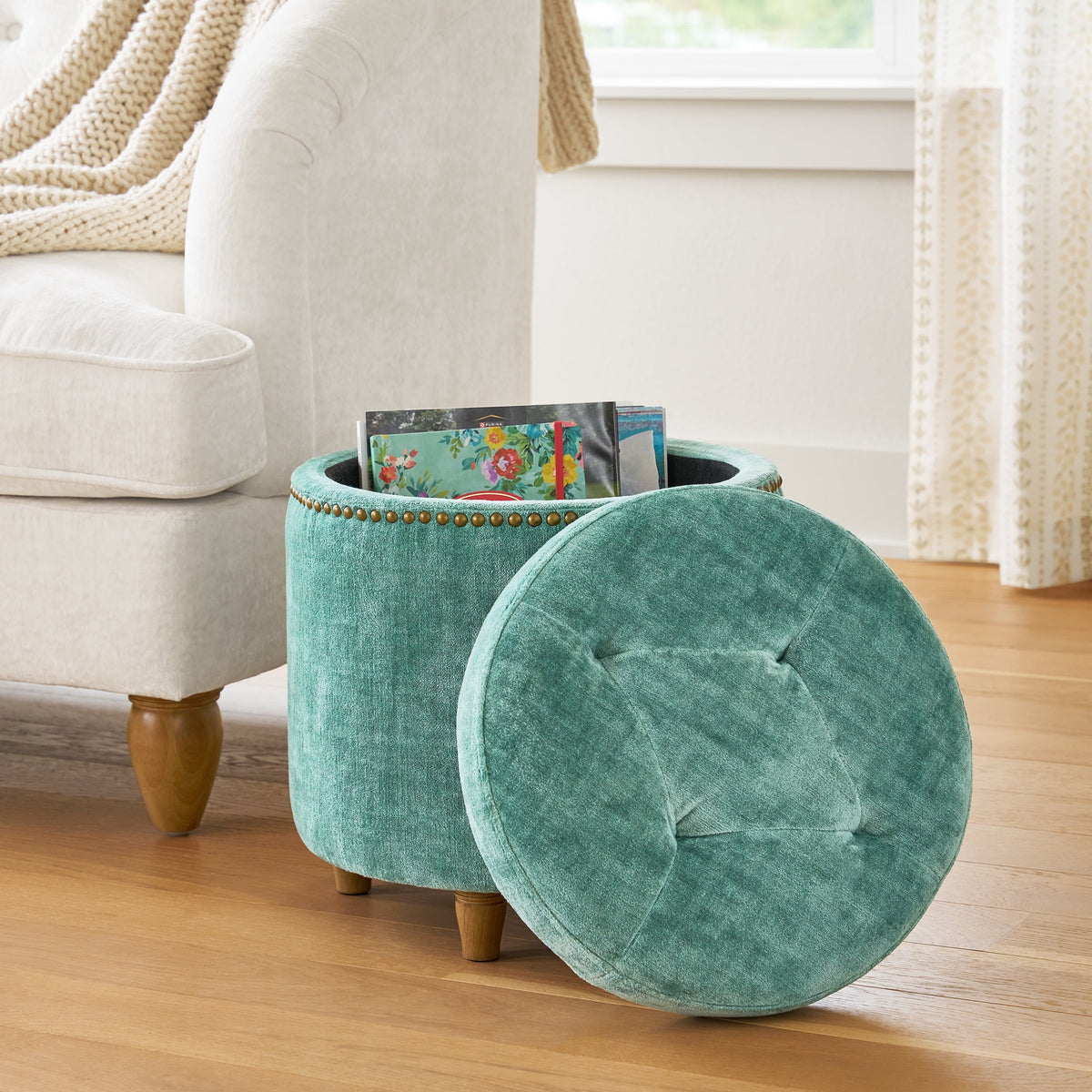 Brambelle Harper Round Velvet Storage Ottoman Jade 17.72 Inch