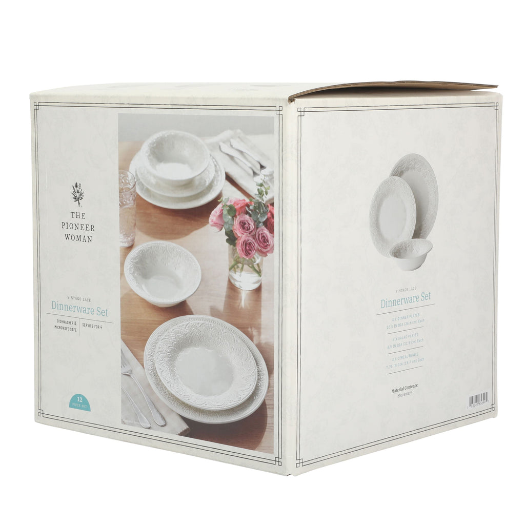 Dinnerware set in linen view 2